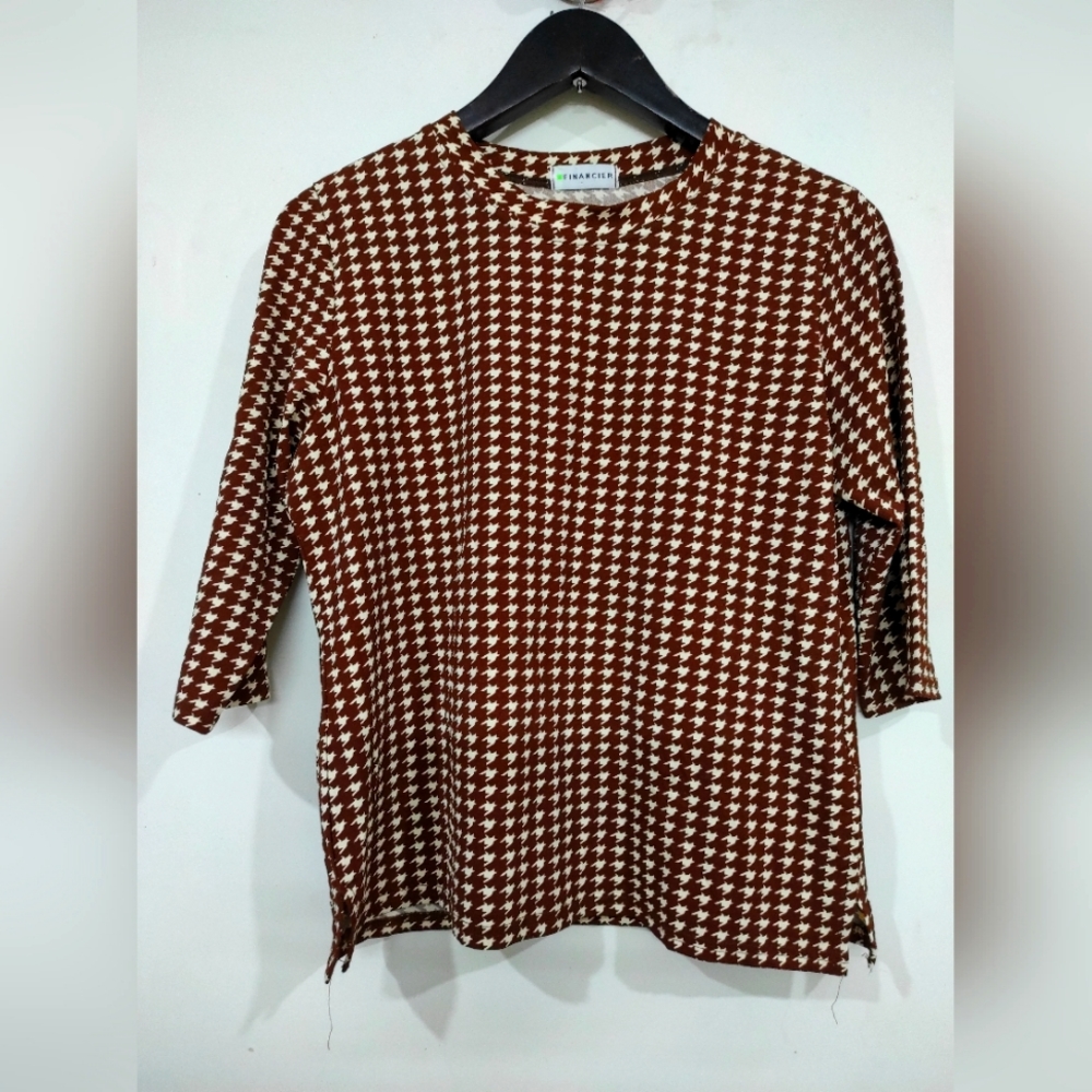 Brown 3/4th Sleeve top 🤎 - Picture 6 of 15